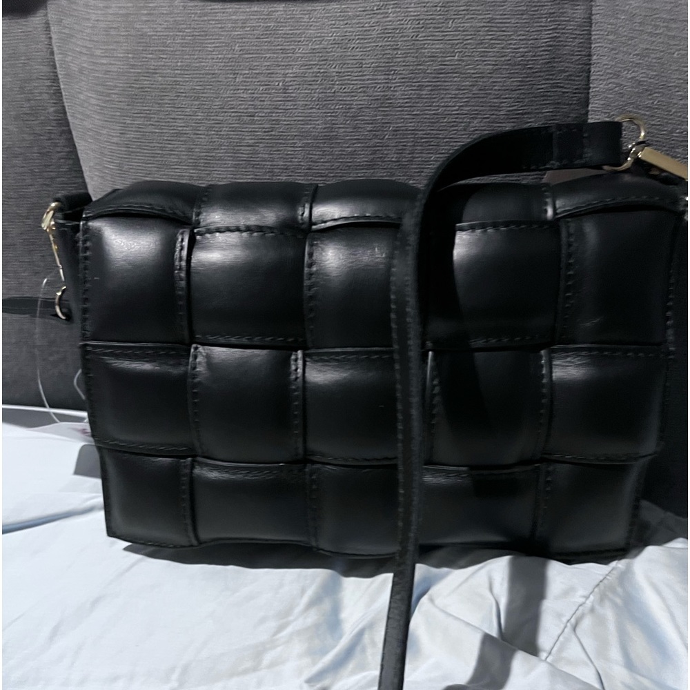 Gorgeous Black Unica! Firenze Leather Weaved Crossbody Bag